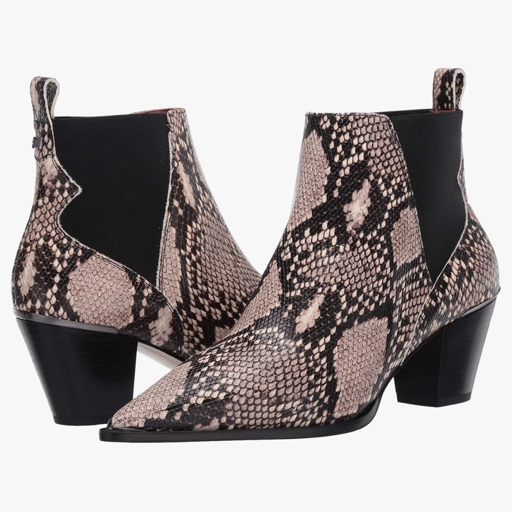 Ted Baker London Snake 🐍 print pointed toe boots size 39.5